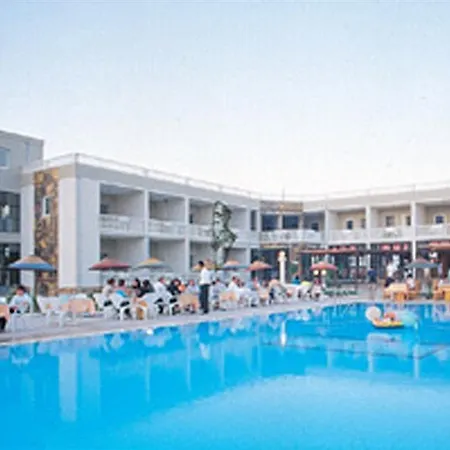Hotel Club Aqua Ortakent 2*